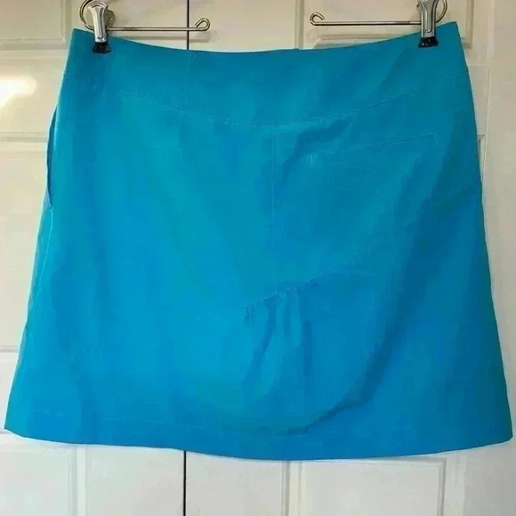 Cutter& Buck Skort size 10 vibrant blue Pickle Ball, golf, tennis, beach active - Picture 2 of 10